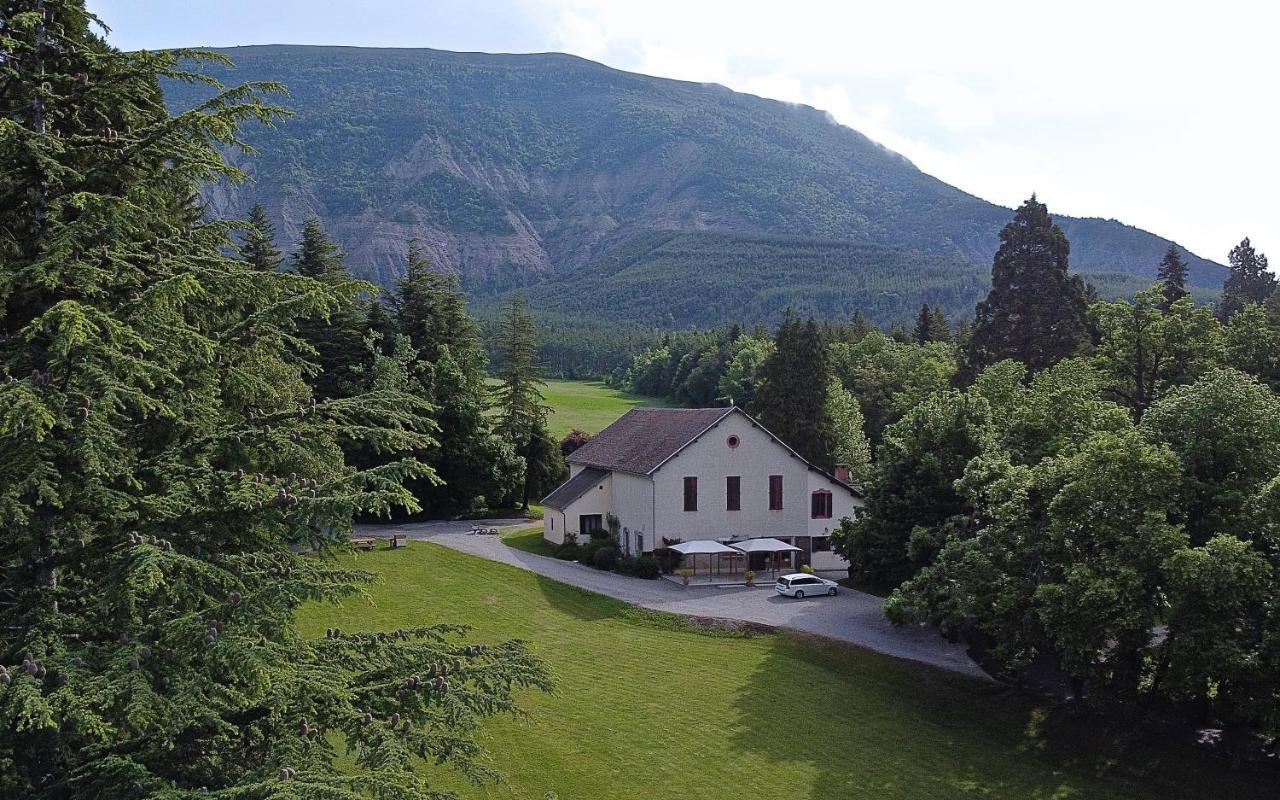 Bed and Breakfast La Source Saint-Pierre-d'Argencon Exterior foto